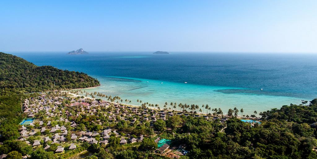 Phi Phi Island Village Beach Resort  Phuket Turu 2021 Fiyatlar  yla